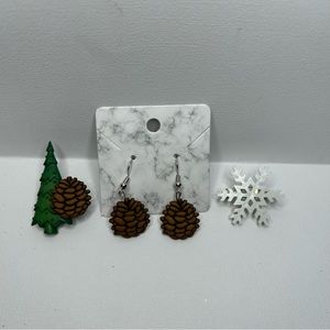 Hand-crafted Miscellaneous Christmas Earrings and Pins